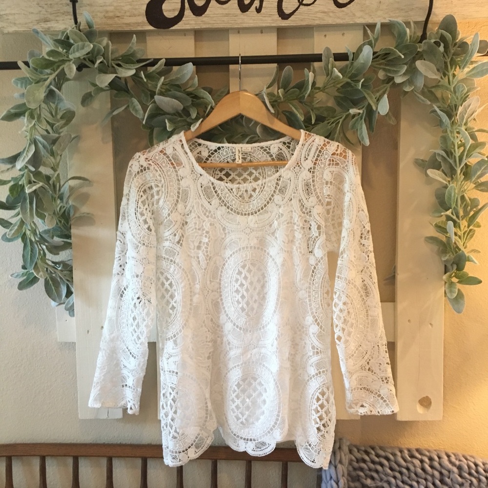 White long sleeve lace shirt with camisole